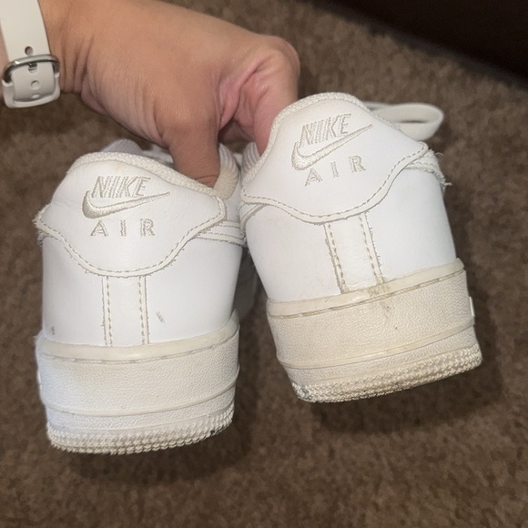 Used AF1’s. 👟 - Picture 3 of 7